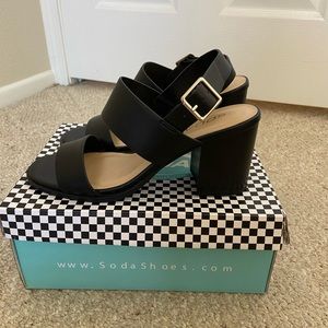 Black heels, size 7.5, Soda